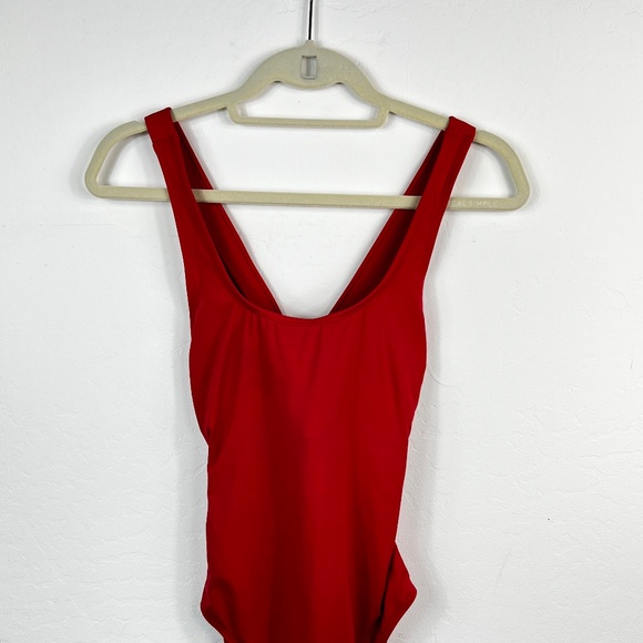 Andie's Tulum One Piece - Picture 4 of 6